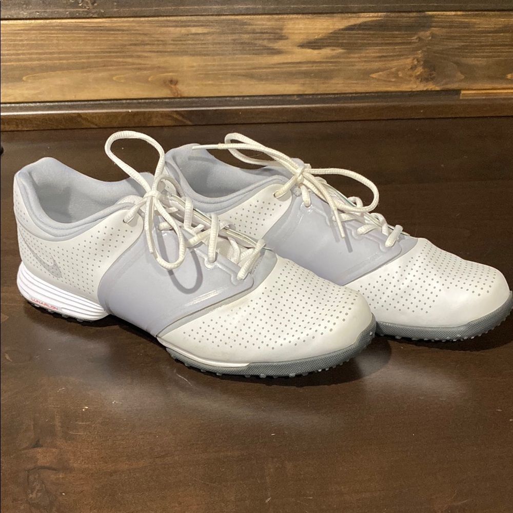 Nike White & Gray Lunarlon Golf Spike Shoes Size 10